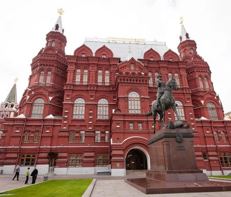 Монтаж защитной плёнки Р3А 400 мкм с заведением под штапик