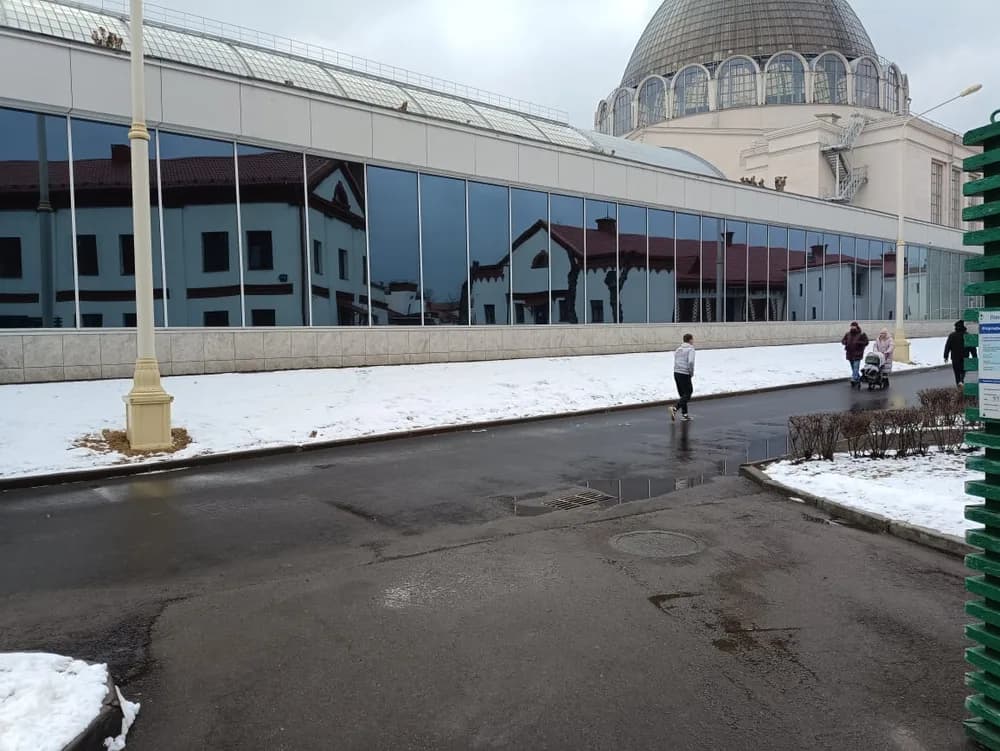 Установка декоративной пленки Black Out — тонировка окон плёнкой Black Out (Черная непрозрачная) в Рязани
